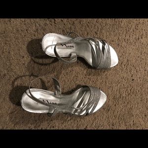 Brand new evening shoes!!! Never worn.